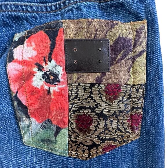 Dolce & Gabbana ~multi-distressed-brocade-relaxed-crop-jeans~missing brand patch - Picture 10 of 16